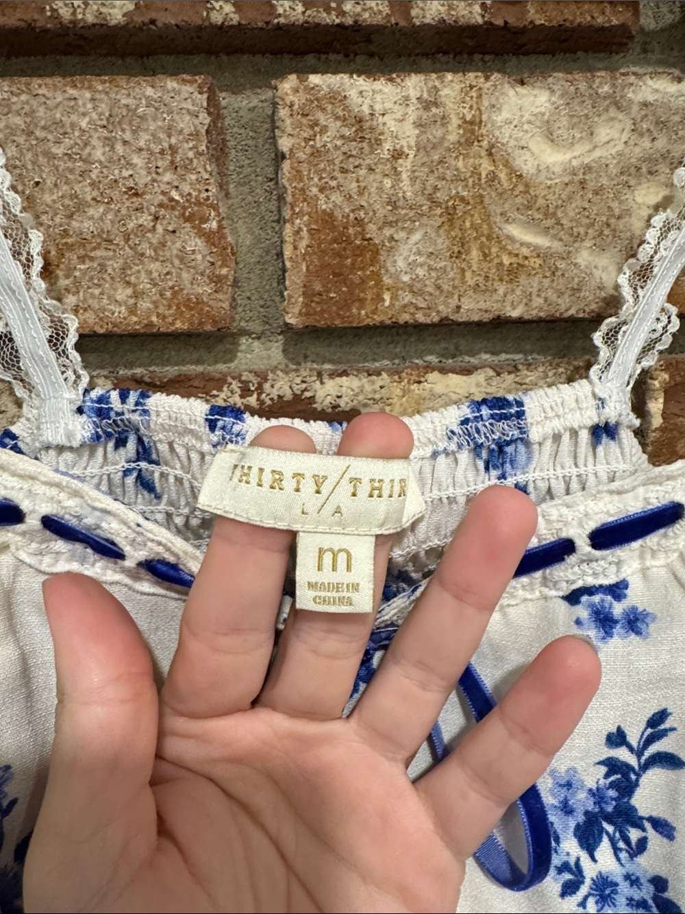 Thirty‎ Thirty LA White & Blue Floral Lace-Trim Cami Top - Picture 4 of 5